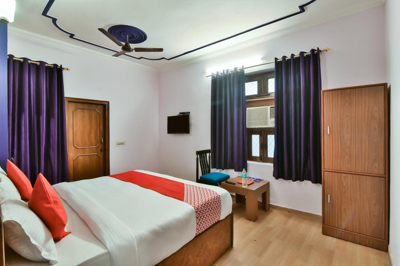 Hotel Shri Ram Nueva Delhi Exterior foto