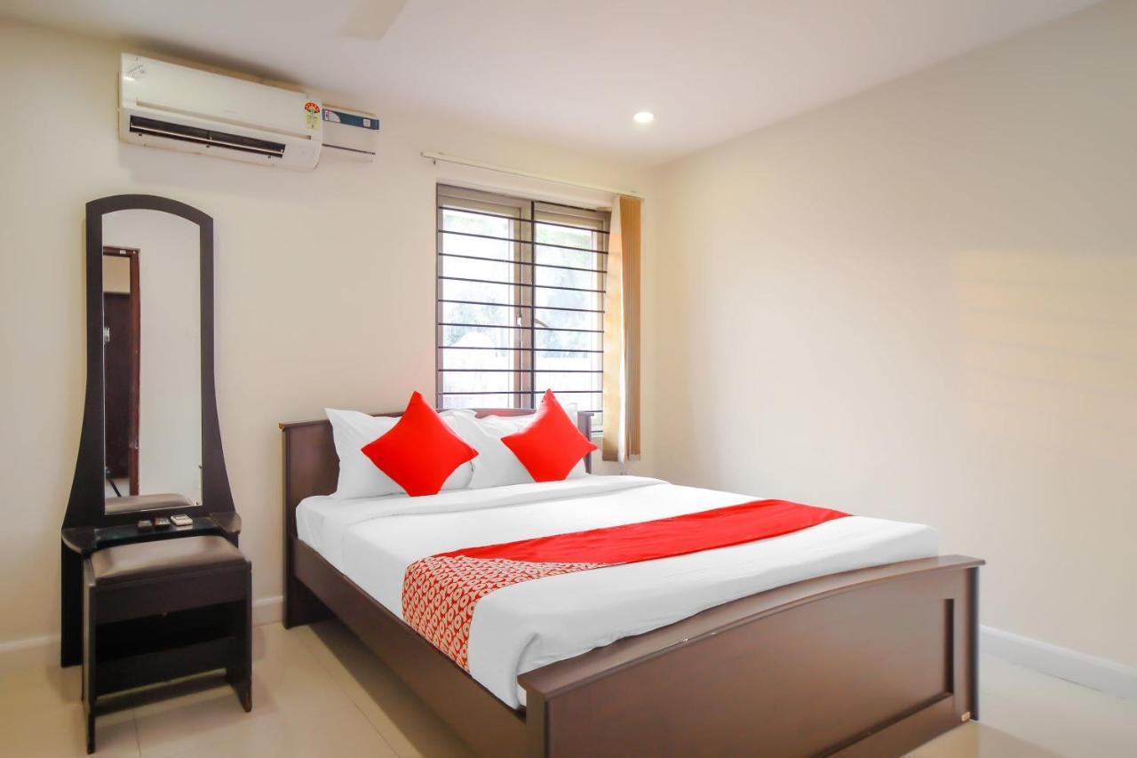 Hotel Shri Ram Nueva Delhi Exterior foto