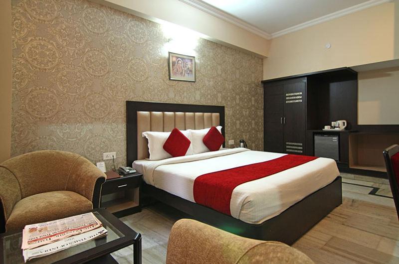 Hotel Shri Ram Nueva Delhi Exterior foto